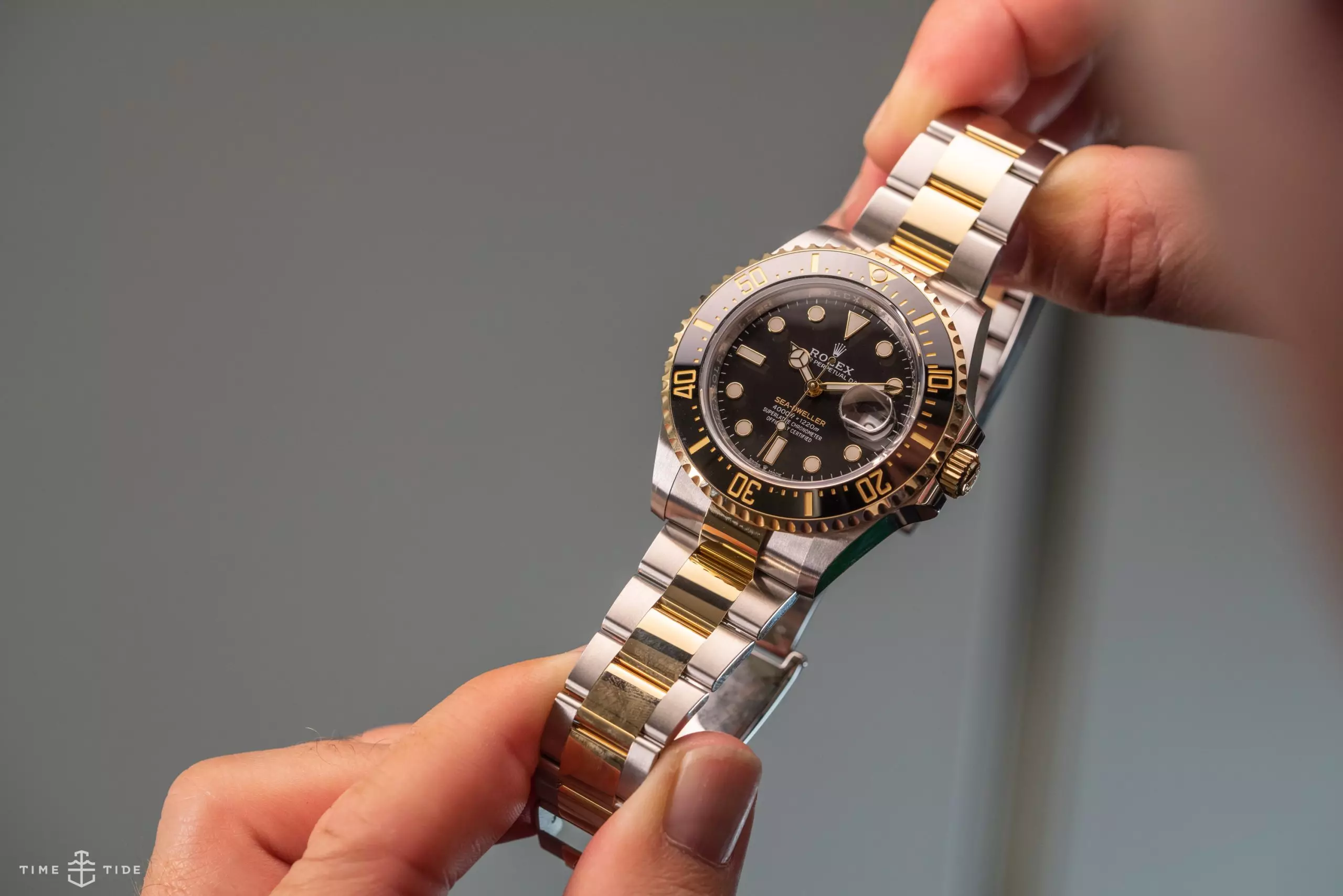 VIDEO: Die Rolex Sea-Dweller ref. 126603 zweifarbig liefert wahre Unterwasseropulenz - Zeit- und Gezeitenuhren